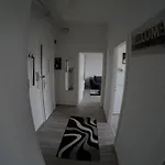 Clean & Central 2 Room Apartment 50M²
